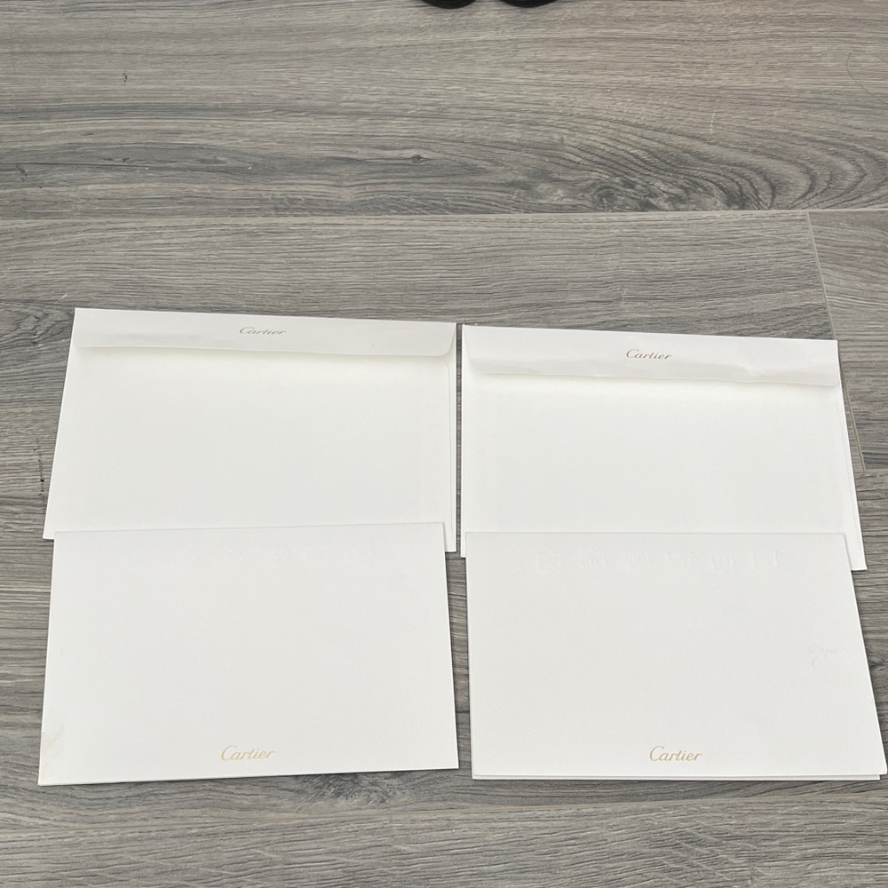 Cartier Elegant White Stationery Set